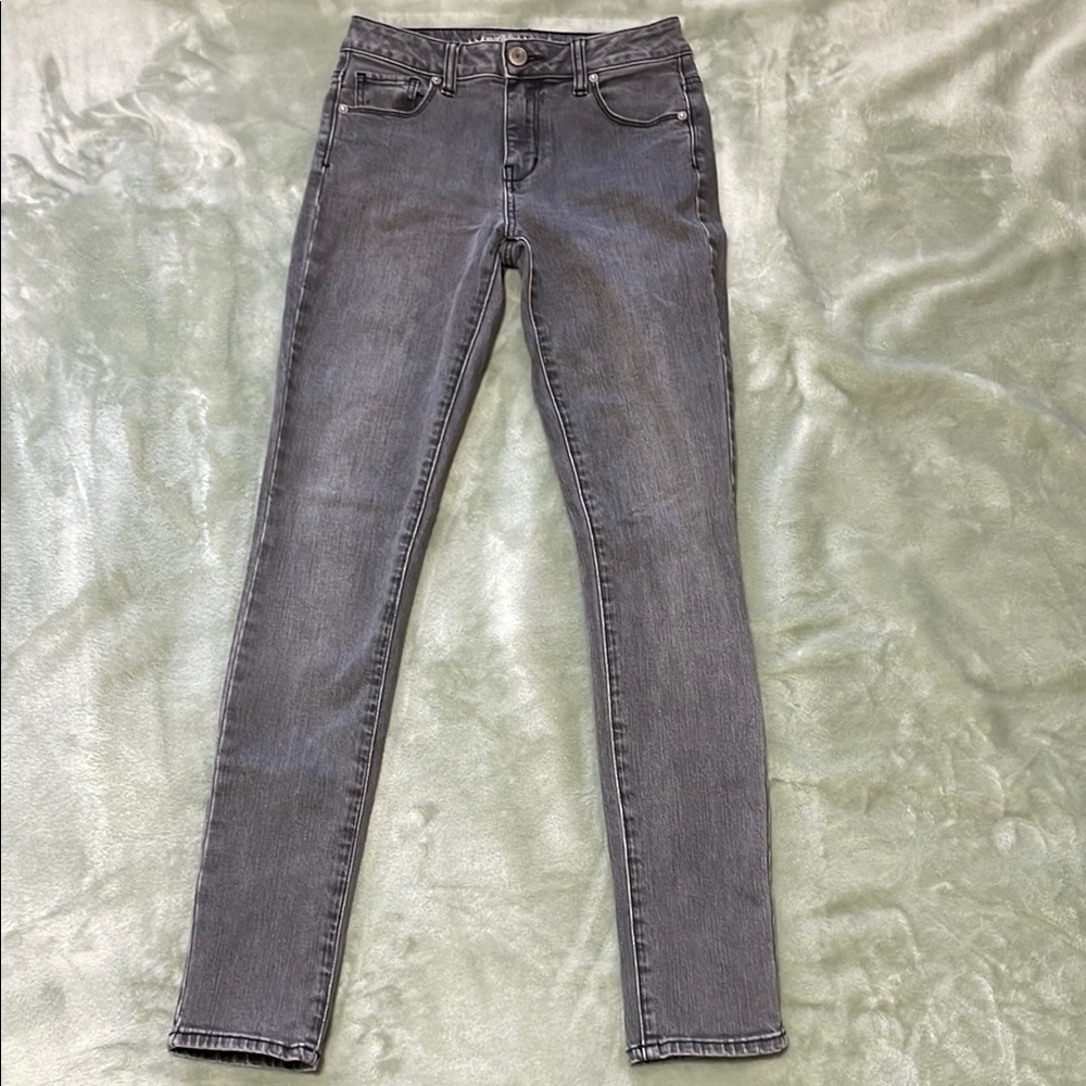 American Eagle gray skinny jean size 0